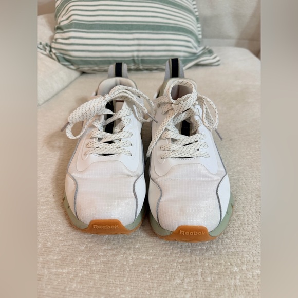 Reebok Women’s Sneakers - Picture 2 of 8